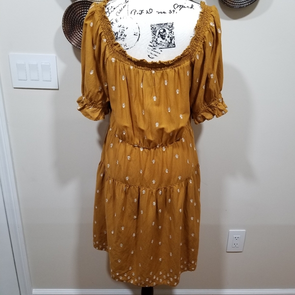 OLD NAVY Boho Off Shoulder Dress Color Ocher SIZE L TALL. - Picture 8 of 17